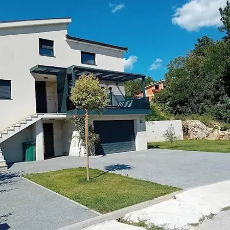 Kvesic Penzion Široki Brijeg